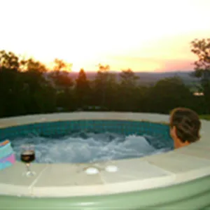 Wallaby Ridge Retreat 4*, Mount Tamborine Australia